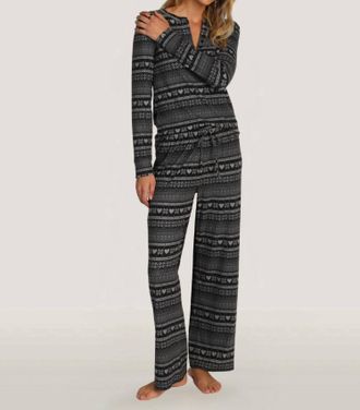 Dylan Homebody Henley Top In Soft Black