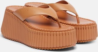 Chlo&eacute; Chlo&eacute; Sandali Nama 80 in pelle con zeppa