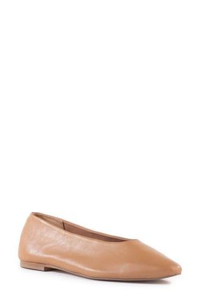Seychelles American Dreams Flat in Tan at Nordstrom, Size 6