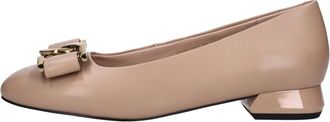 Emanuelle Vee Platte schoenen Beige - Dames - Pumps - Beige - 41 EU - Schoenen
