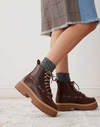 Timberland Stone Street - Stivali stringati bordeaux con suola rialzata e 7 paia di occhielli-Marrone