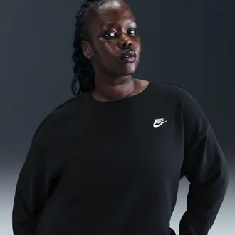 Nike Womens Nike Sportswear Club Fleece Loose Crew-Neck Sweatshirt (Plus Size) in Black | HV2328-010