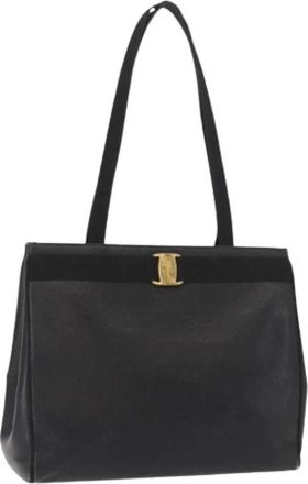 Ferragamo Pre-owned Shoulder Bags, female, Black, Size: ONE SIZE Pre-owned Leather Shoulder Bag