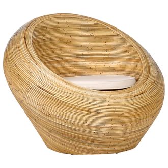 Beliani Silla De Rat&aacute;n Natural Para Interior Con Coj&iacute;n Beige Maiori
