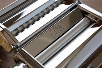 Marcato Atlas+ Pasta Machine with Cutter, Hand Crank, and Instructions, Made in Italy