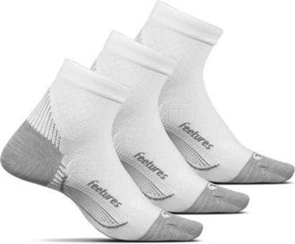Feetures Plantar Fasciitis Relief Light Cushion Quarter Sock Arch Support in White at Nordstrom, Size X-Large