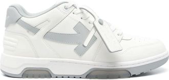 Off-white Low-Top Sneakers With 1990S Streetwear Inspiration