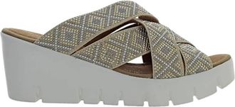 bernie mev. Womens Venti Martin Sandal In Nude