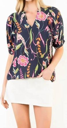 THML Clothing Floral Print Short Sleeve V Neck Top In Blue