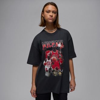 Nike Jordan Womens Jordan Oversized Short-Sleeve Graphic T-Shirt in Black | HJ0190-045
