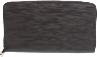 Louis Vuitton Black Noir Epi Leather Long Wallet (Bi-Fold) (Pre-Owned)