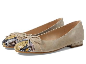 Pelle Moda Saida Womens Flat Shoes Mushroom : 9.5 M, Suede/Synthetic