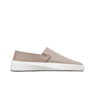 Wolf & Shepherd Cruise Slip-On - Fair Warm Gray / Brilliant White LC2-MFT-0120-022 Mens