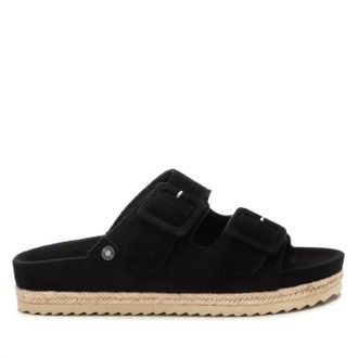 Xti Womens Flat Sandals In Black