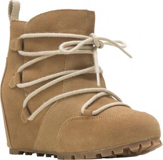 Merrell Womens Moab Wedge Polar Boot In Camel