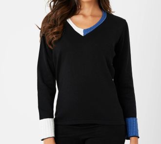 French Kyss Braided V-Neck Top In Black/denim
