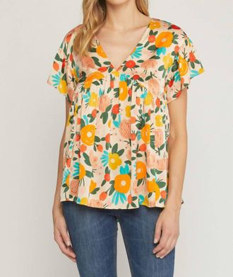 Entro Floral Babydoll Flutter Sleeve Top In Sand