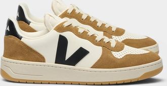 Veja Mens V 10 Leather Sneaker In Tent/black