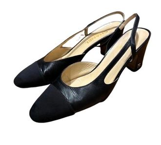 Chanel Black Leather Slingback Sandals Size 40