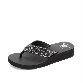 Yellow Box Womens Cesky Sandal In Black