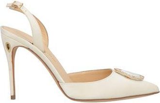 Jennifer Chamandi Pumps