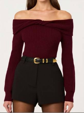 Astr Tilde Sweater In Wine