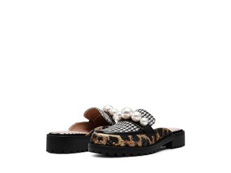 Blue by Betsey Johnson Norah Womens Flat Shoes Leopard : 9.5 M, Synthetic