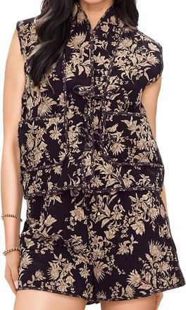 Entro Maxine Floral Print Quilted Vest & Short Set In Black