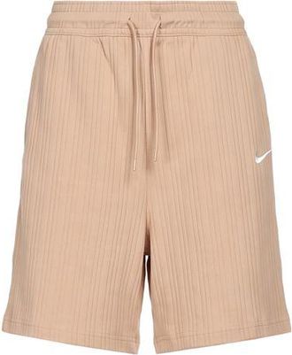 Nike BOTTOMWEAR - Shorts & Bermuda Shorts sur YOOX.COM