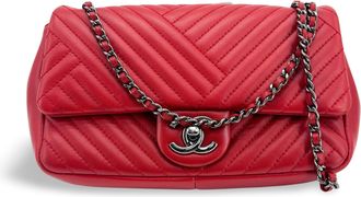 Chanel Classic Single Flap Chevron Lambskin Silver Leather Handbag (Pre-Owned)