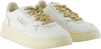 Autry Womens Medalist Sneaker White Calfskin
