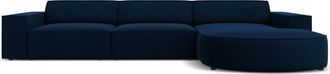 BLOOMINGLOFT 4-Sitzer Design Ecksofa Jodie mit abgerundeter Chaiselongue rechts - Samtbezug