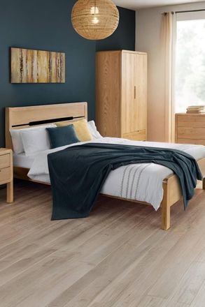 Julian Bowen Curve Bed in Natural | Size: King