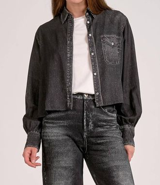 Elan Long Sleeve Button Down In Grey Wash