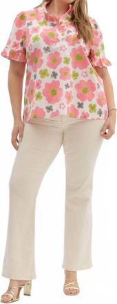 Entro Floral Print Ruffle Edged Short Sleeve Pullover Top In Pink