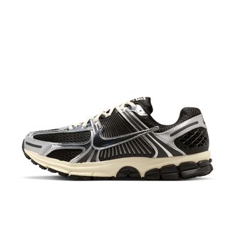 Nike Mens Zoom Vomero 5 Shoes in Black | IM3486-003