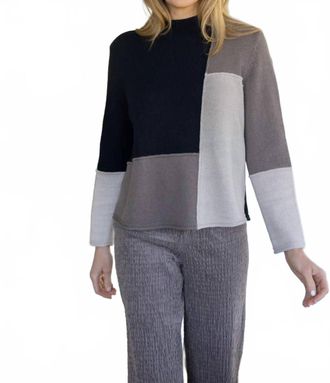 Habitat Yin Yang Funnel Neck Top In Grey