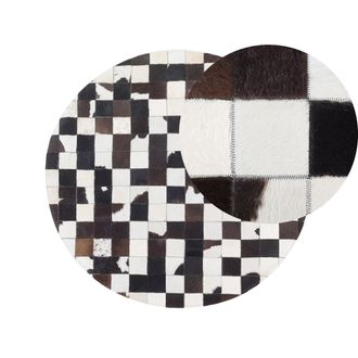 Beliani Alfombra Redonda De Piel Negra Y Blanca &Oslash; 140 Cm Patchwork Elaborada A Mano Bergama