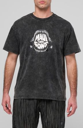 Maui and Sons Shark Teeth Mineral Wash Cotton Graphic T-Shirt in Black at Nordstrom, Size Xx-Large