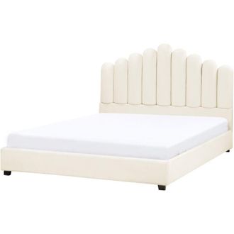Beliani Cama con somier de terciopelo cabecero de concha marina blanco crema 160 x 200 cm Vincennes