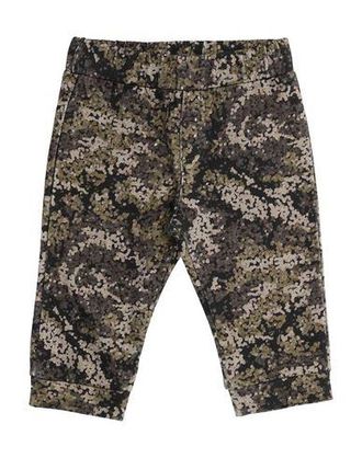 Dolce & Gabbana PARTES DE ABAJO - Pantalones en YOOX.COM