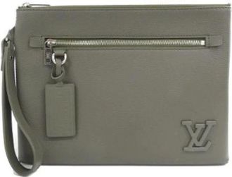 Louis Vuitton Pre-owned Clutches, female, Green, Size: ONE SIZE Pre-owned Fur louis-vuitton-bags