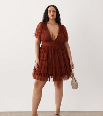 Lace & Beads Plus Lace & Beads - Vestito corto color ruggine con gonna con volant e scollo a V-Arancione