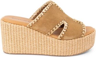 Chocolat Blu Womens Jaxx Suede Wedge Slides In Camel