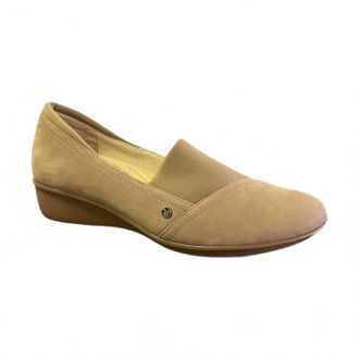Revere Comfort Shoes Womens Naples Wedge Loafer In Toffee Nubuck