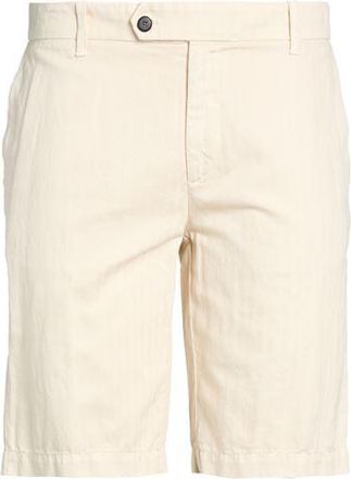 Eleventy Shorts & Bermuda Shorts