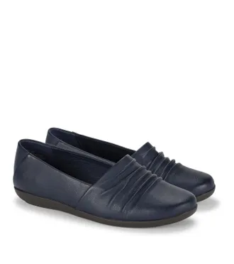 BareTraps Womens Baretraps Piper BT29353 Flats Wide Navy Faux Leather Slip On HAWK1651
