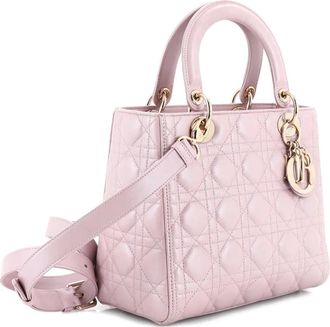 Dior Borsa a tracolla Lady Dior media trapuntata in pelle metallizzata con motivo Cannage - Rosa