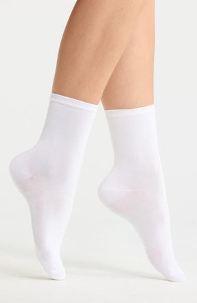 Nordstrom Solid Flat Knit Dress Socks in White at Nordstrom, Size 9