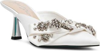 Betsey Johnson Kena Pointed Toe Mule in Ivory at Nordstrom, Size 5.5